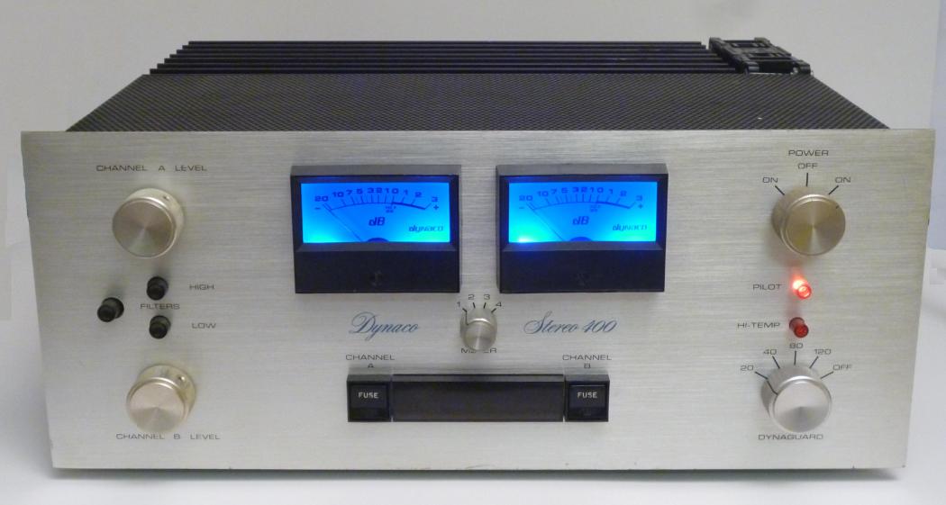 Stereo 400 with meters lit up by blue light kits